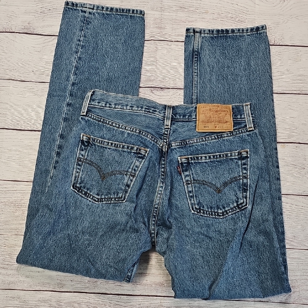 Levi's 30x32 Vintage Straight Blue Jeans, Button Up - Picture 14 of 14
